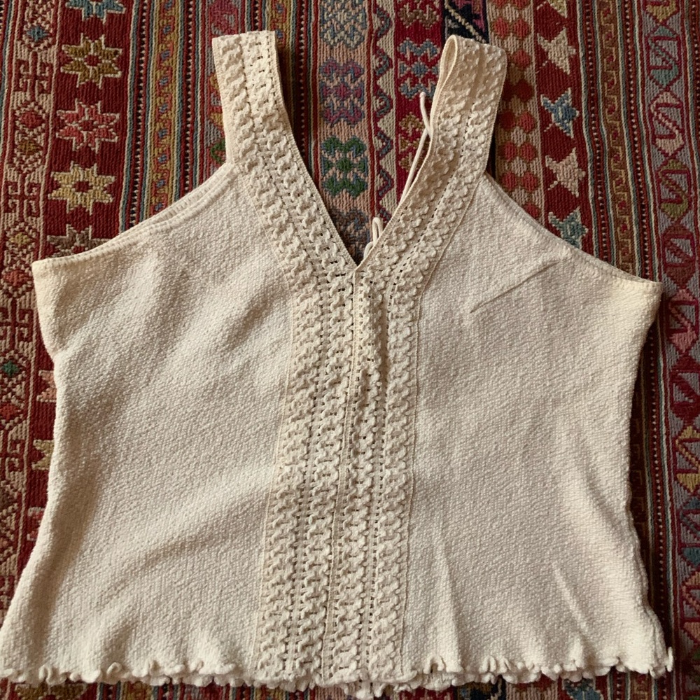 Top cotton made in Peru neutral color.